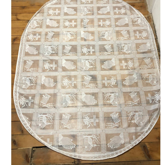 no brand Dining Vintage Lace Tablecloth Oval 6 X 78 Christian